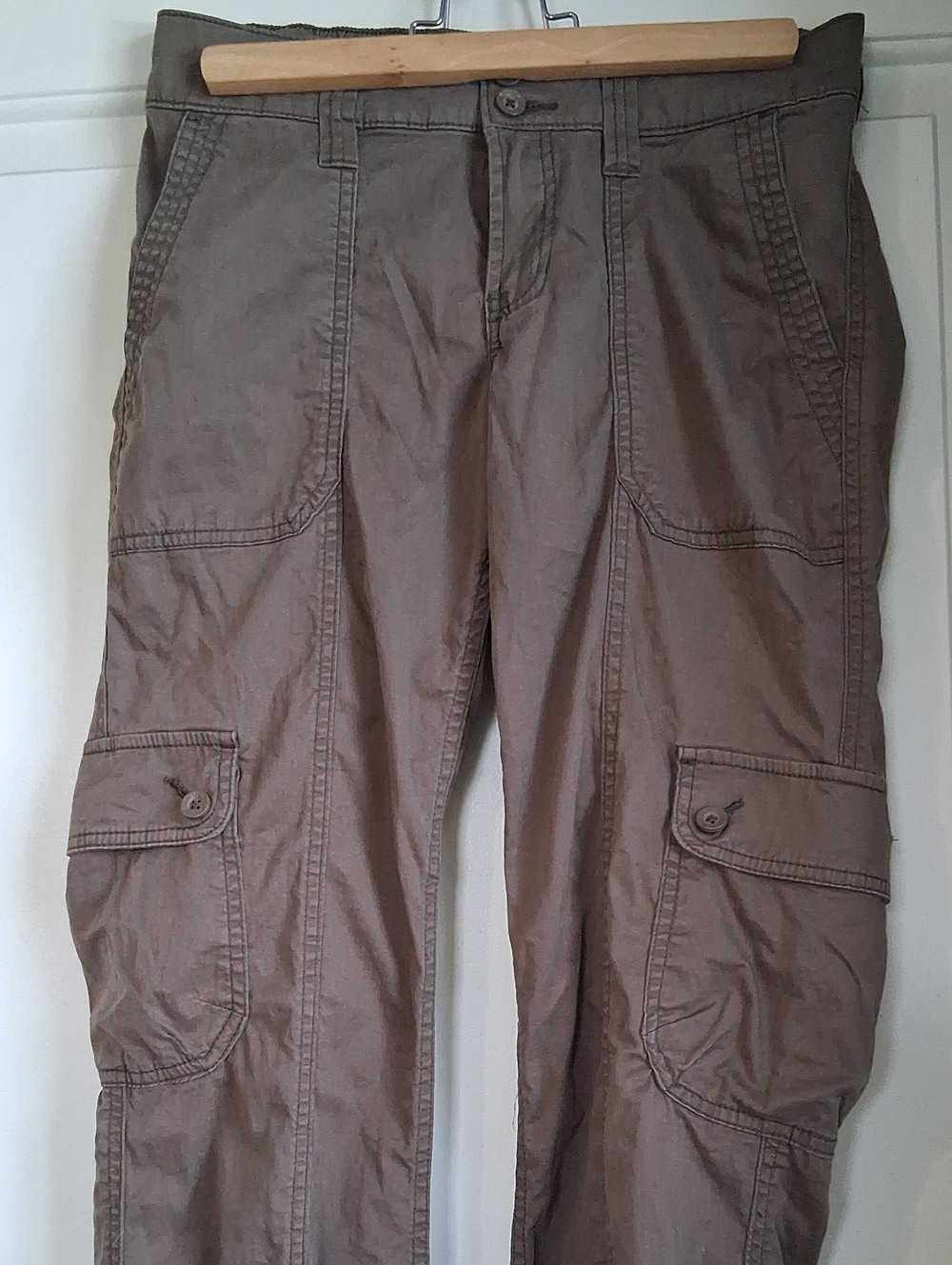 Hollister Utility Cargo Pants in Brown - Picture 2 of 5